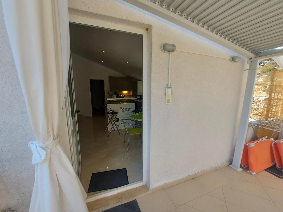 Apartman Marina Sa Parkingom Jelsa  Eksteriør billede
